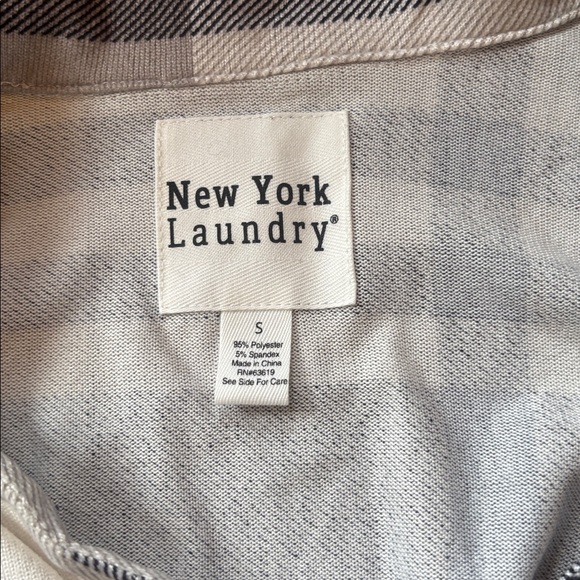 New York Laundry Gray and Cream Textile - Picture 2 of 4
